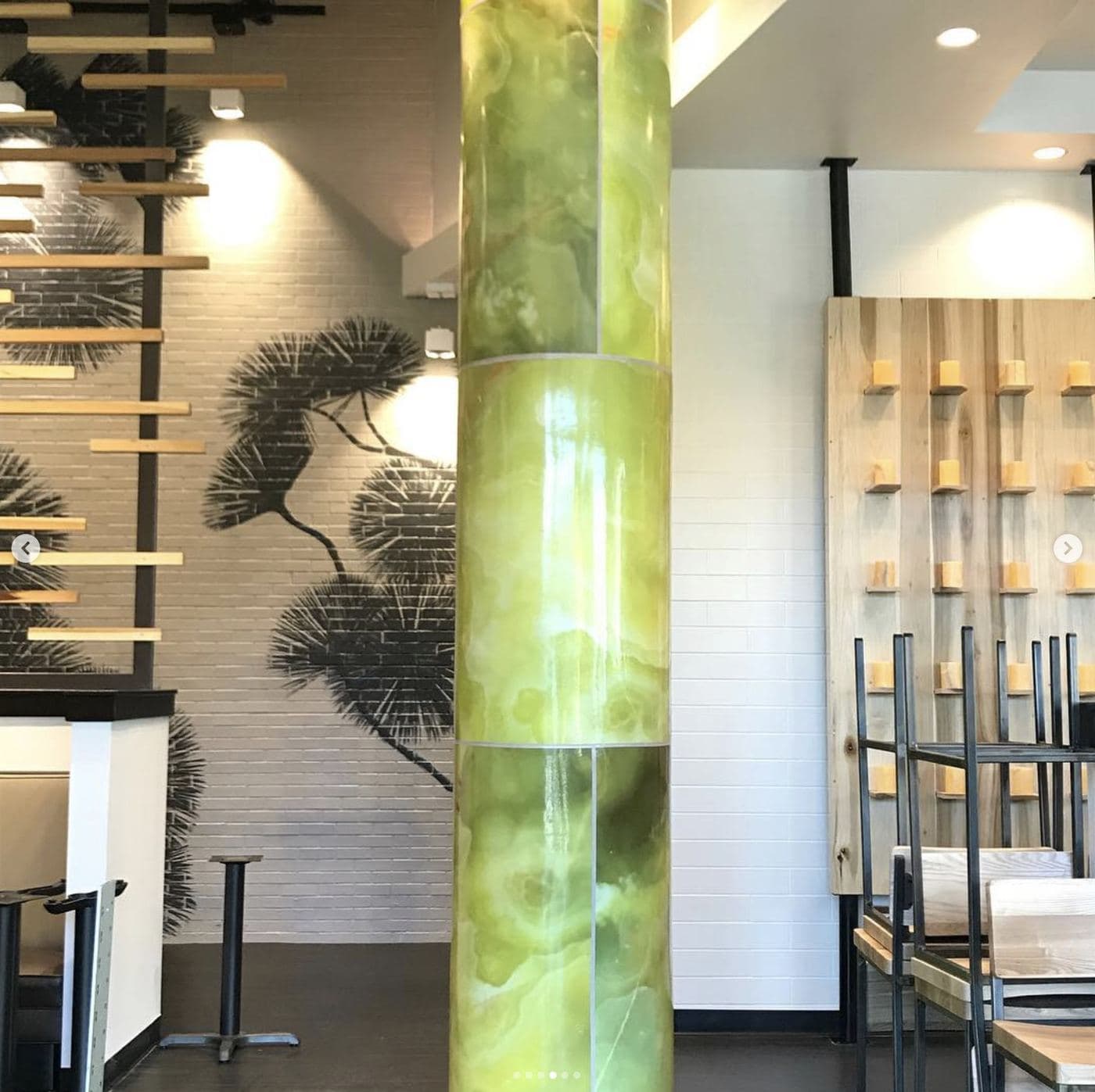 Howard Wang's jade column in printed vinyl on drywall